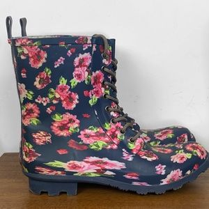 Chooka Floral Combat Rain Boot Size 9 Pre-owned